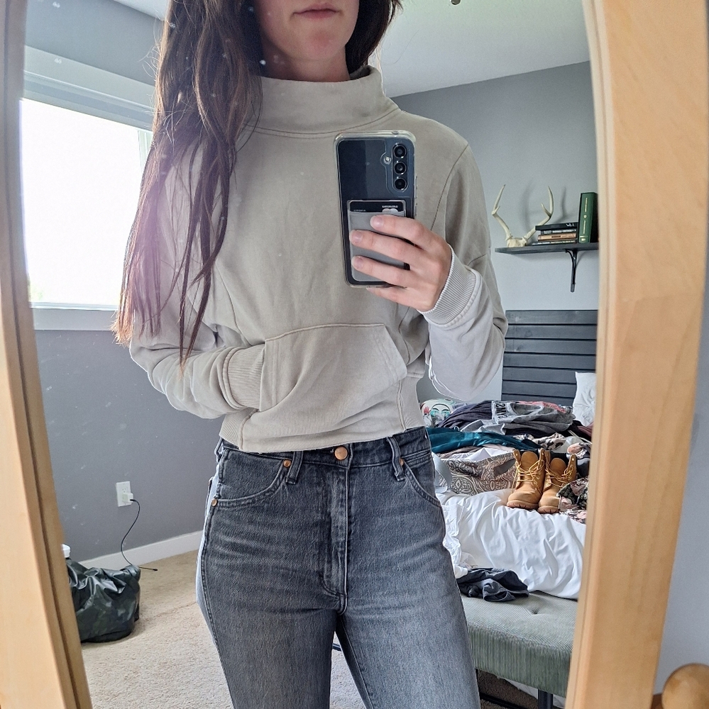 Gymshark Legacy Cropped High Neck Sweatshirt